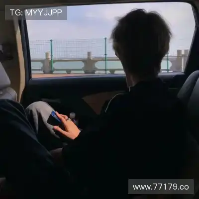 滑鹤迅